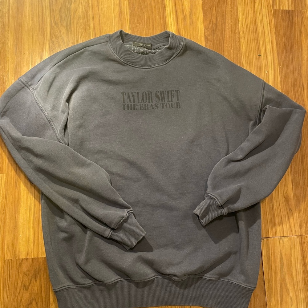 Authentic Taylor Swift The Eras Tour Official Merch Crewneck - Picture 2 of 7